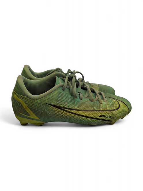Vist Large View of Product Image Which is Used Nike Soccer Cleats Green Junior 04
