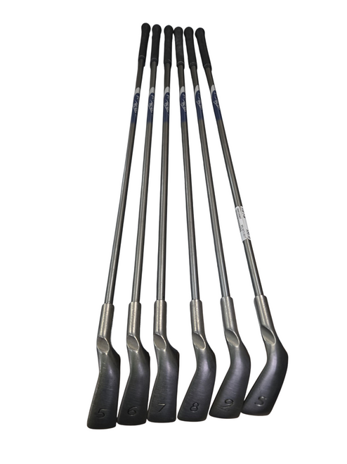 Vist Large View of Product Image Which is Used Ping G5 WHITE DOT Mens Iron Set RH 5I-SW