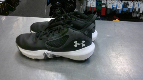 Vist Large View of Product Image Which is Used Under Armour Basketball Shoes M Black Senior 7