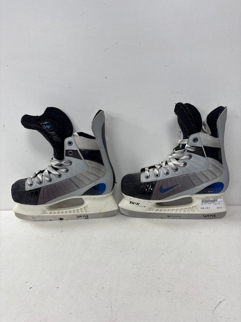 Vist Large View of Product Image Which is Used Nike QUEST V4 Junior Hockey Skate Junior 05.5