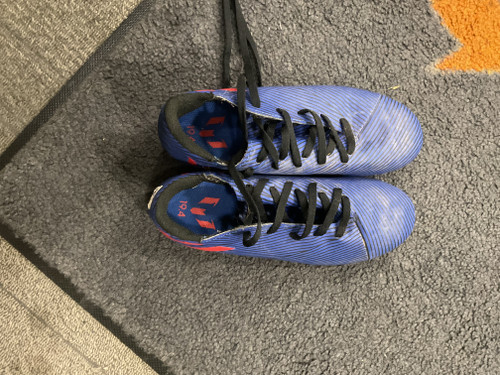 Vist Large View of Product Image Which is Used Adidas Soccer Cleats Navy Blue Junior 04