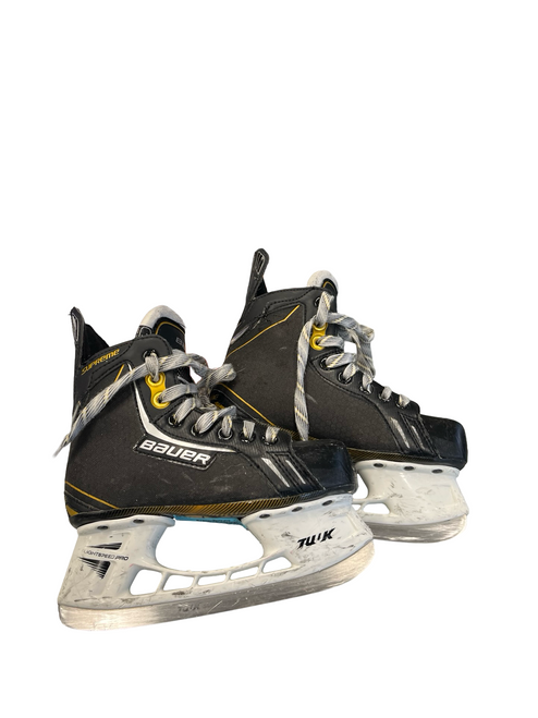 Vist Large View of Product Image Which is Used Bauer SUPREME Junior Hockey Skate Junior 02.5