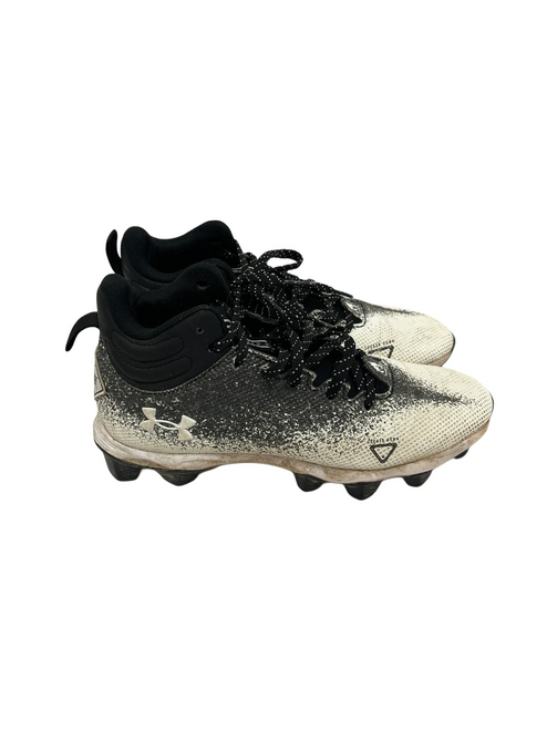 Vist Large View of Product Image Which is Used Under Armour Spotlight Franchise Jr 6 Black and White Football Cleats