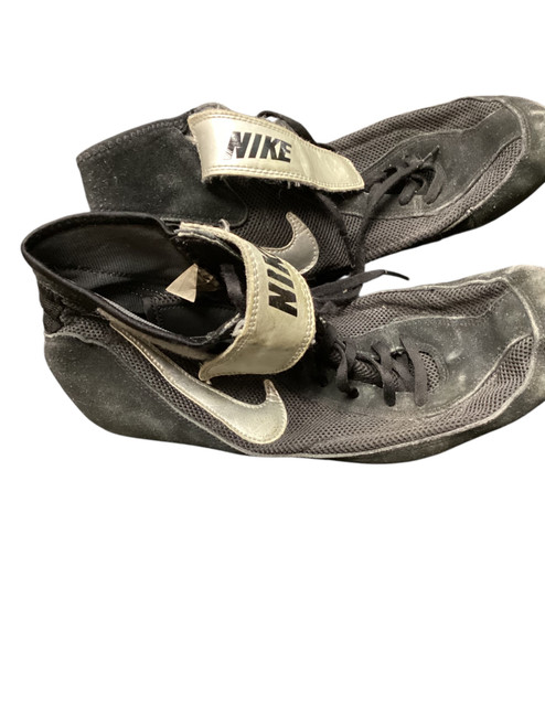 Vist Large View of Product Image Which is Used Nike Wrestling Shoes Black Senior 11.5