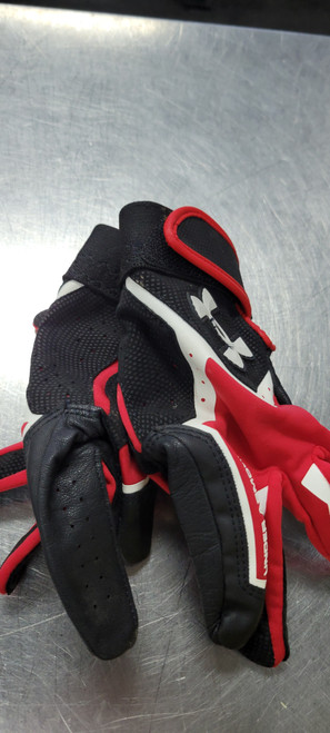 Vist Large View of Product Image Which is Used Under Armour BATTING GLOVES Field Equipment