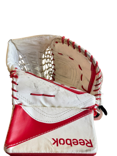 Vist Large View of Product Image Which is Used Reebok XLT 24 JR Junior Goalie Catcher White