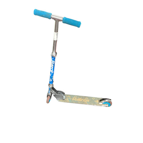 Vist Large View of Product Image Which is Used Razor Other Outdoor Game