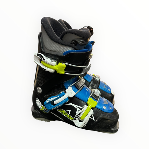 Vist Large View of Product Image Which is Used Nordica FIRE ARROW T3 Boys DH Ski Boot Black 200 MP - Y13.5