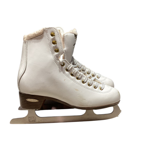 Vist Large View of Product Image Which is Used Lake Placid ALPINE 900 Womens Softboot Skate White Senior 7