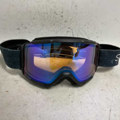 Vist Large View of Product Image Which is Used Smith Snow Goggles Youth Black