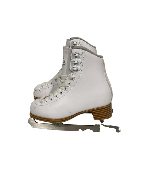 Vist Large View of Product Image Which is Used Jackson SOFTTEC Youth Hockey Skate Youth 12.0