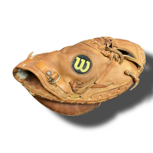 Vist Large View of Product Image Which is Used Wilson WILSON CATCHERS MITT PRO-TOE ADVISORY ST BB/SB Catchers RH Throw Brown 32"