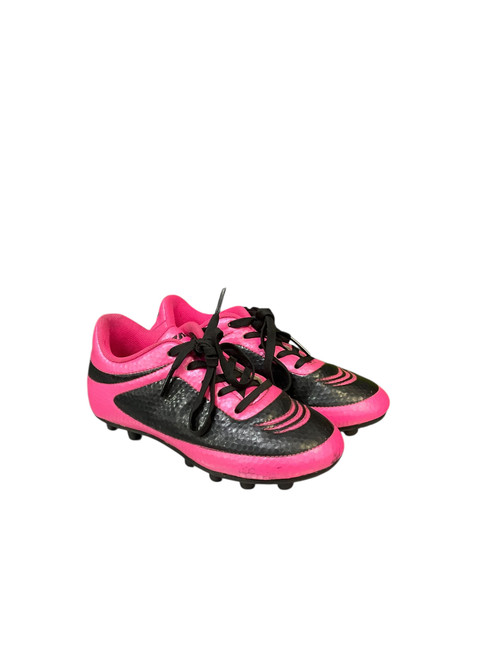 Vist Large View of Product Image Which is Used Vizari Soccer Cleats Pink Youth 12.5