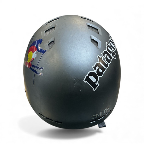 Vist Large View of Product Image Which is Used Smith HOLT Snowsport Helmet Adult Grey One Size