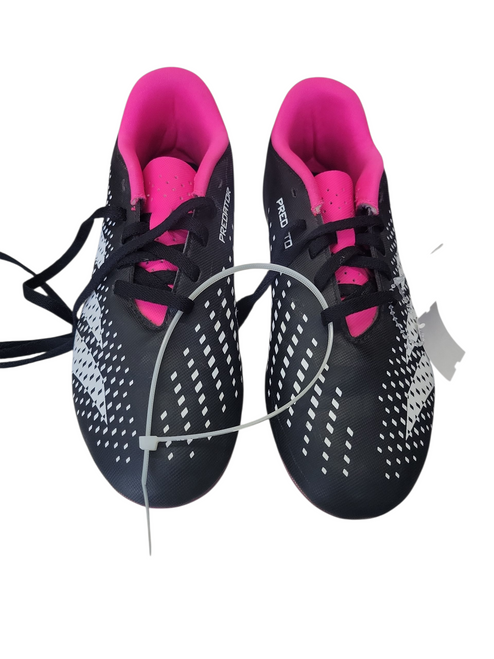 Vist Large View of Product Image Which is Used Adidas PREDATOR CLEATS Soccer Cleats Black Junior 04