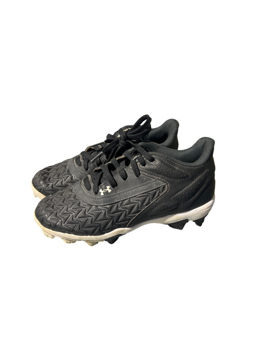 Vist Large View of Product Image Which is Used Under Armour CLEATS BB/SB Cleats Black Junior 01.5