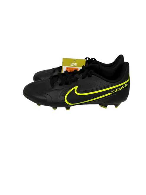 Vist Large View of Product Image Which is Used Nike Soccer Cleats Black Junior 04