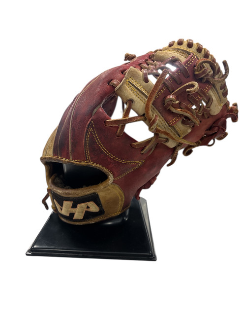 Vist Large View of Product Image Which is Used 11.25 HIATAKEYAMA BB/SB Glove RH Throw Brown 11 1/4"