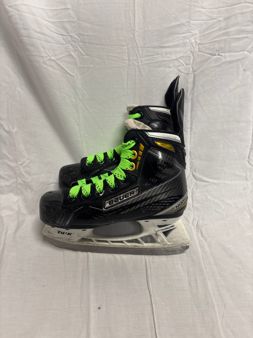 Vist Large View of Product Image Which is Used Bauer SUPREME MATRIX SKATES Youth Hockey Skate Youth 13.0