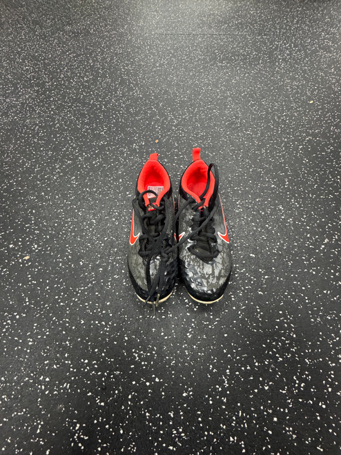 Vist Large View of Product Image Which is Used Nike FASTFLEX BB/SB Cleats Grey Junior 02.5