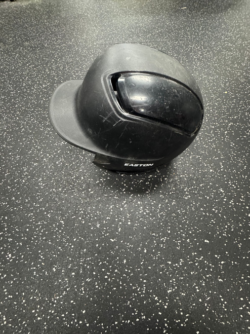 Vist Large View of Product Image Which is Used Easton SCREAMING E Batting Helmet No Mask Black S/M