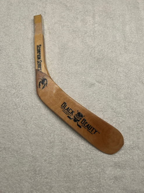 Vist Large View of Product Image Which is BLACK BEAUTY SCORPION SERIES SENIOR RH HOCKEY STICK BLADE BB21 L4.5
