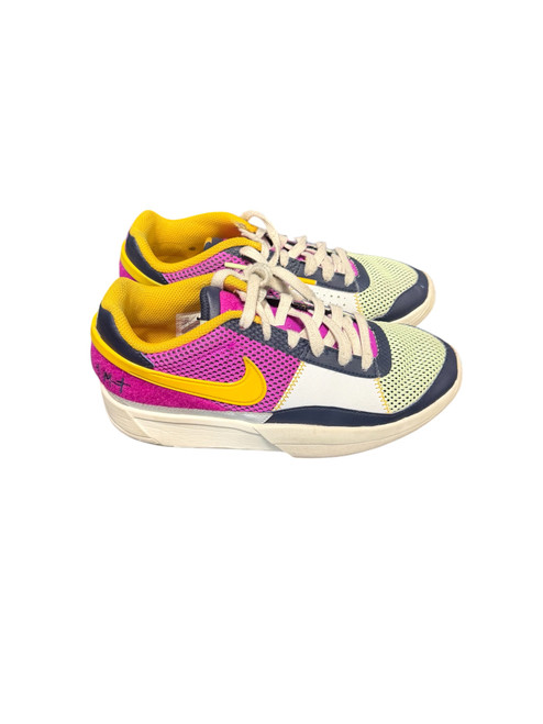 Vist Large View of Product Image Which is Used Nike Basketball Shoes W None Youth 06.0