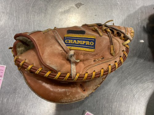 Vist Large View of Product Image Which is Used Champro CPX 555 BB/SB Catchers RH Throw Brown 32 1/2"