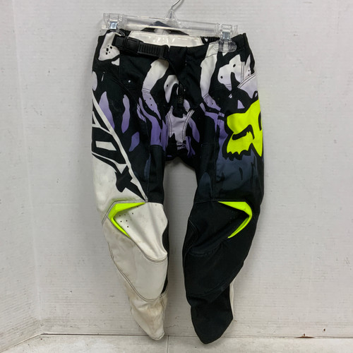 Vist Large View of Product Image Which is Used Fox Youth Bottom Black Youth