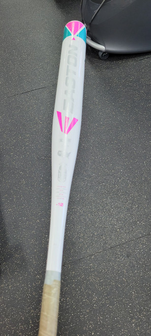 Vist Large View of Product Image Which is Used Easton TOPAZ FP18TPZ BB/SB Fastpitch Bat 31"