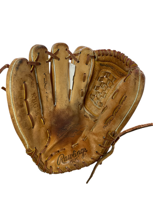 Vist Large View of Product Image Which is Used Rawlings KEN GRIFFEY JR BB/SB Glove RH Throw None 12 1/2"