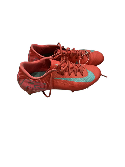 Vist Large View of Product Image Which is Used Nike Soccer Cleats Pink Senior 7
