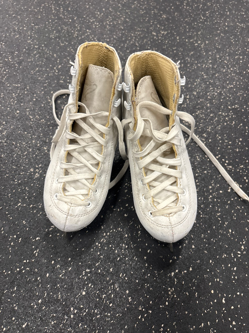 Vist Large View of Product Image Which is Used SOLSTICE Girls Figure Skate White Youth 13.0