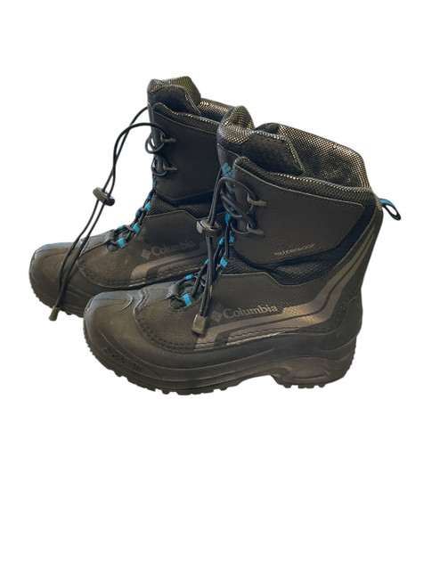 Vist Large View of Product Image Which is Used Columbia SNOW BOOTS Womens Snowboard Boots Black Senior 7