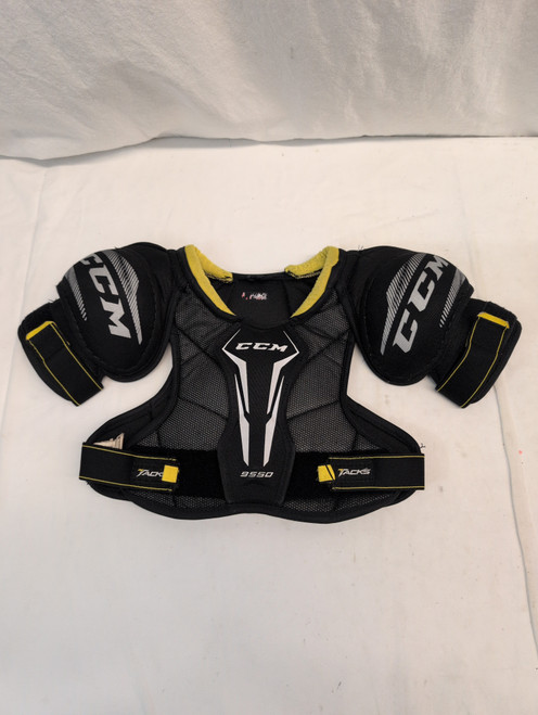 Vist Large View of Product Image Which is Used CCM 9550 TACKS Junior Shoulder Pads MD