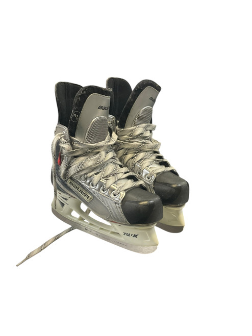 Vist Large View of Product Image Which is Used Bauer VAPOR X 20 Junior Hockey Skate Junior 02