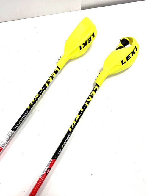 Vist Large View of Product Image Which is Used LEKI WORLD CUP LITE W GATE GAURDS Mens DH Ski Pole Black 120 cm / 48 in
