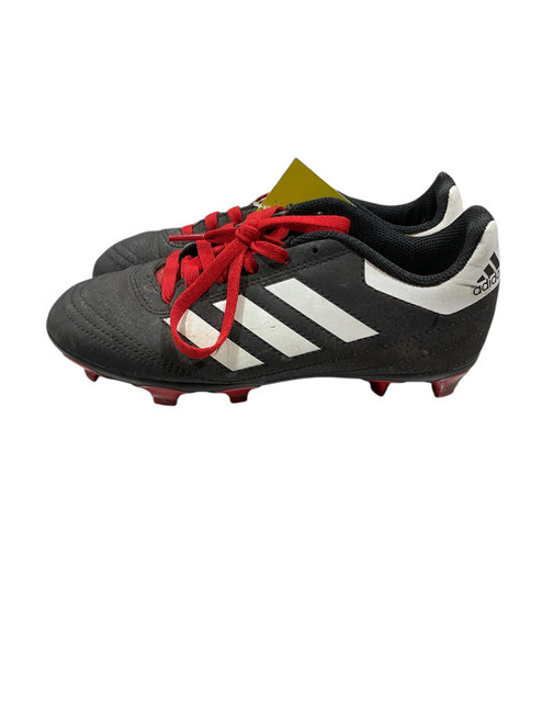 Vist Large View of Product Image Which is Used Adidas Soccer Cleats Black Junior 01.5