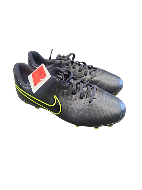 Vist Large View of Product Image Which is Used Nike Soccer Cleats None Youth 06.0