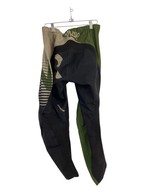 Vist Large View of Product Image Which is Used Adult Bottom Kelly green LG