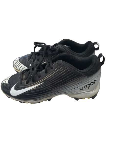 Vist Large View of Product Image Which is Used Nike - BB/SB Cleats Black Junior 03.5