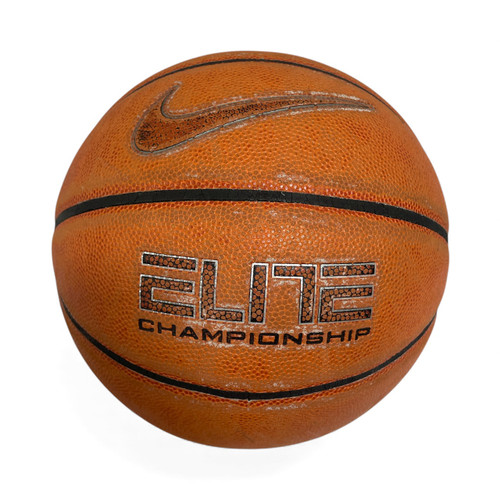 Vist Large View of Product Image Which is Used Nike Basketball Adult Outdoor