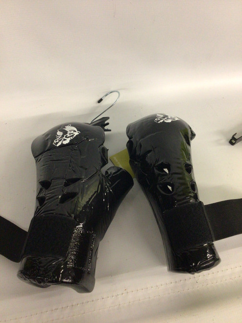 Vist Large View of Product Image Which is Used Martial Arts Gloves Black LG