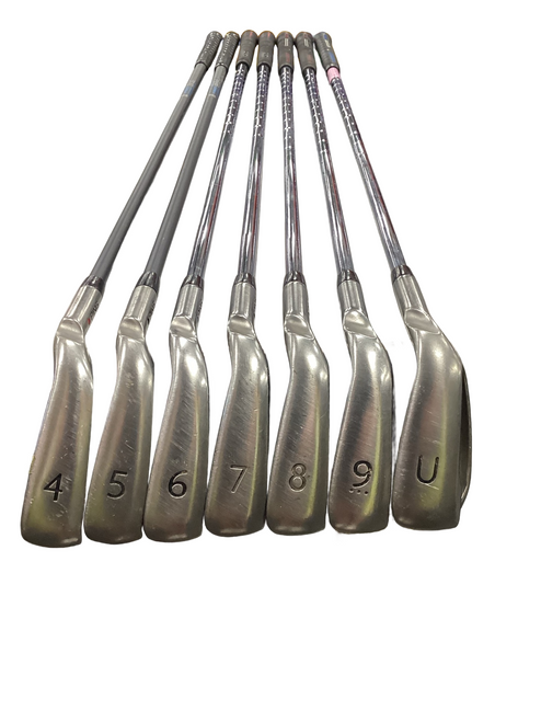 Vist Large View of Product Image Which is Used Ping G Mens Iron Set RH 4I-PW