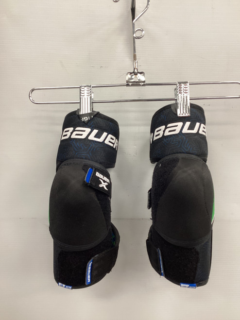Vist Large View of Product Image Which is Used Bauer X ELBOW PAD Junior Elbow Pads MD