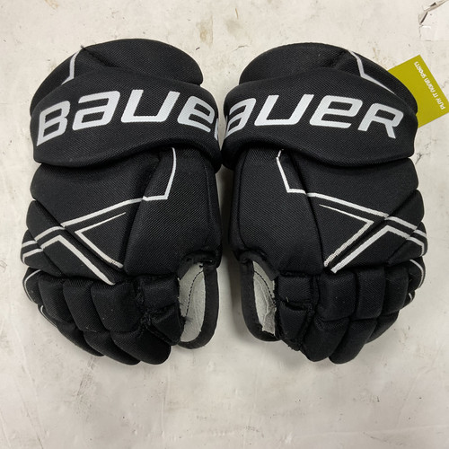 Vist Large View of Product Image Which is Used Bauer NSX Junior Gloves Black 10"
