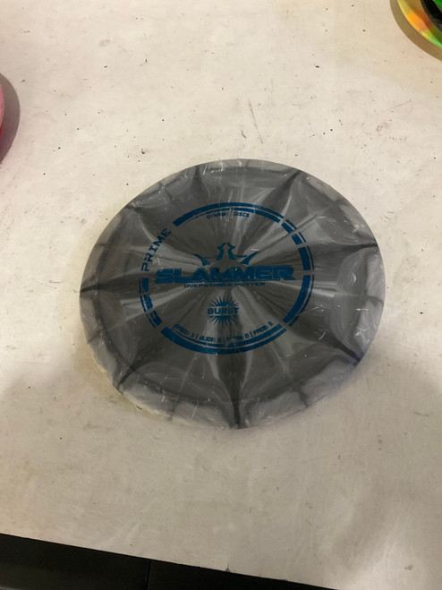 Vist Large View of Product Image Which is Used Dynamic Discs PRIME SLAMMER Disc Golf Putter Grey