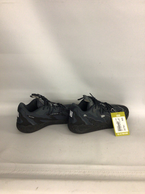 Vist Large View of Product Image Which is Used Puma Basketball Shoes M Grey Youth 08.0