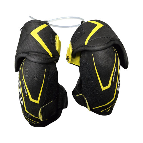 Vist Large View of Product Image Which is Used CCM TACKS CLASSIC Junior Elbow Pads MD