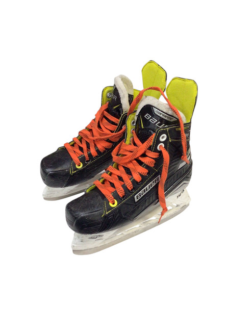 Vist Large View of Product Image Which is Used Bauer SUPREME S35 Junior Hockey Skate Junior 02.5